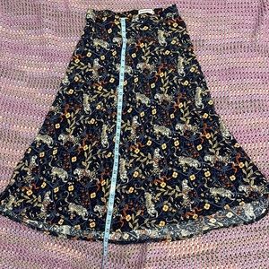 EUC Urban Outfitters White Tiger MIDI Skirt!